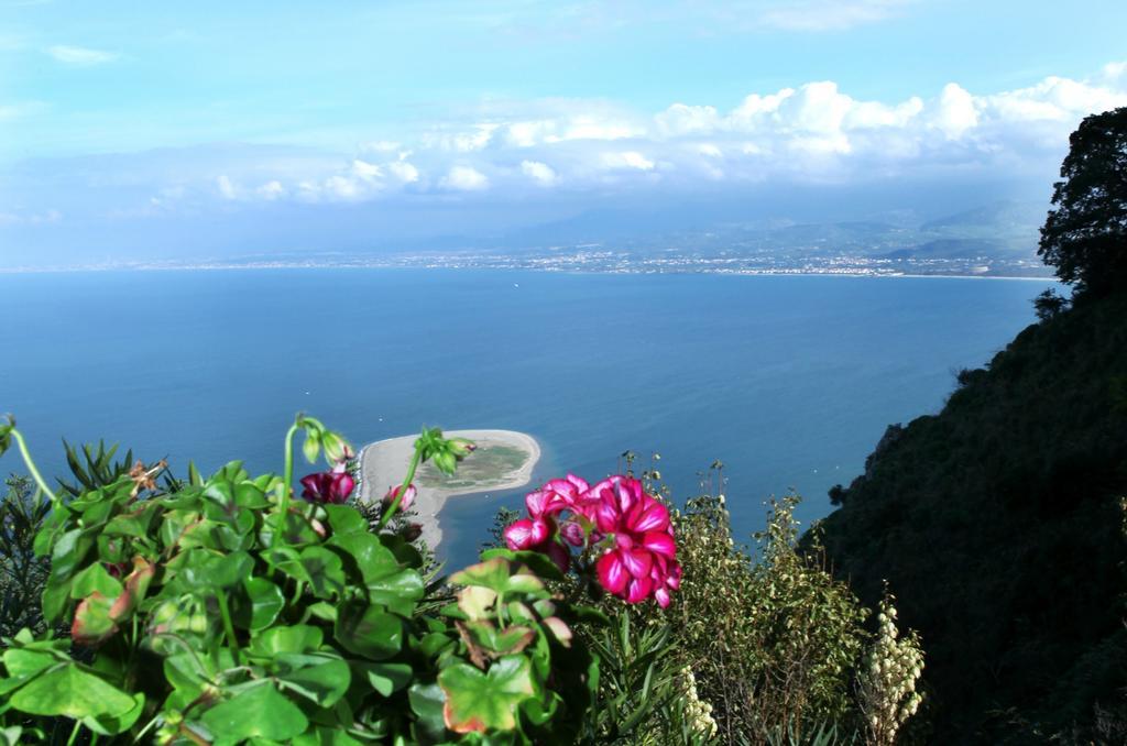 Villa Vacanze Al Mare Casa Patrizia à Terme Vigliatore Chambre photo